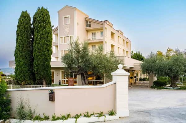 Hotel Abruzzo Montagna: Guida Completa per la Tua Vacanza Perfetta