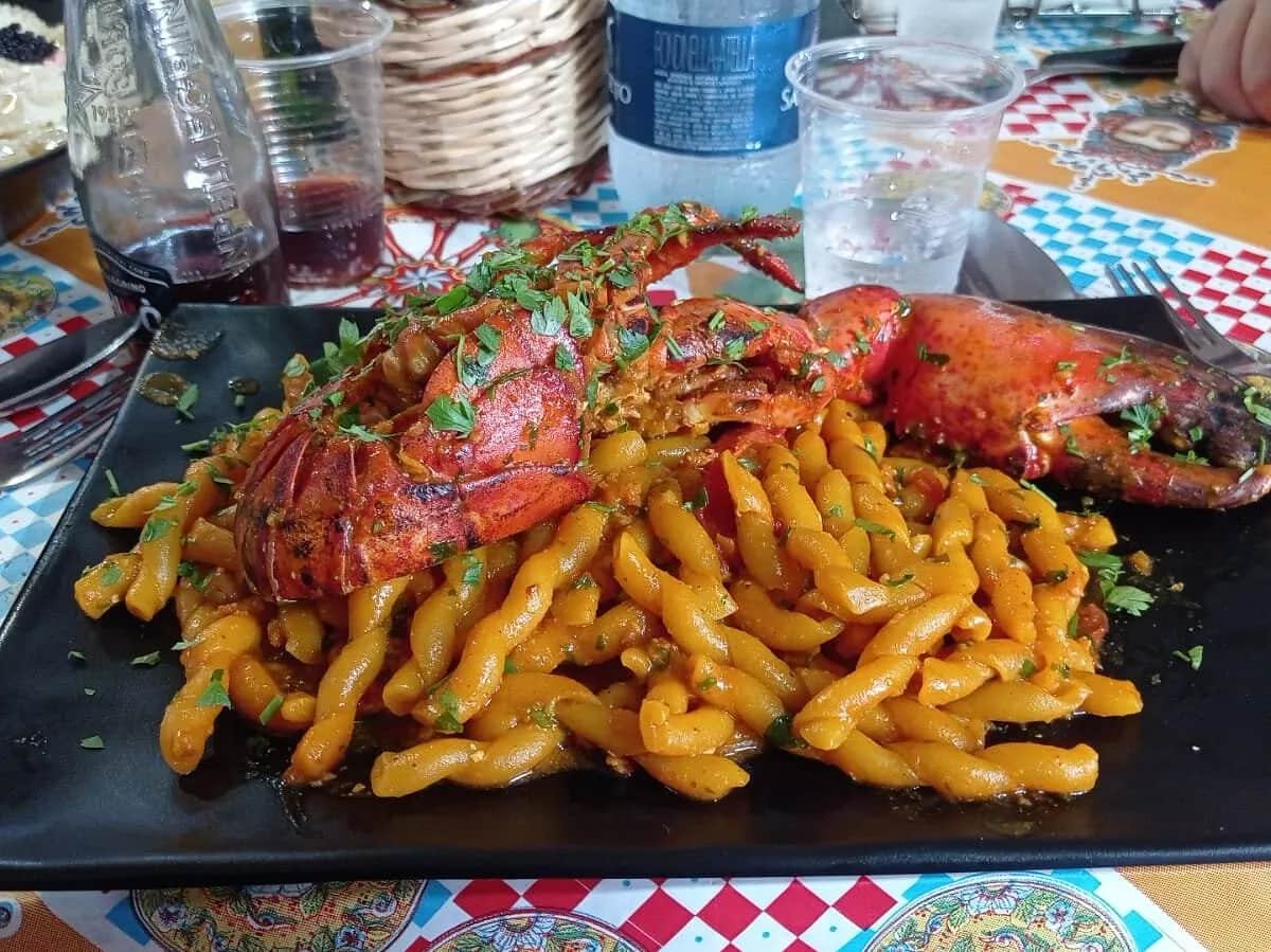 Antica Gastronomia Palumbo: Panini e Sapori Autentici a Napoli